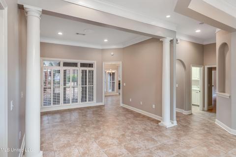 405 Daniel Dr, Brandon, MS 39047 photo 2