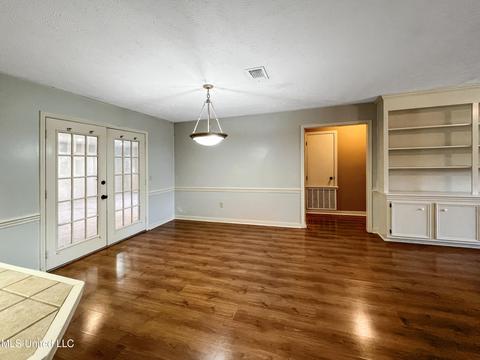 269 Turtle Creek Dr, Byram, MS 39272 photo 8