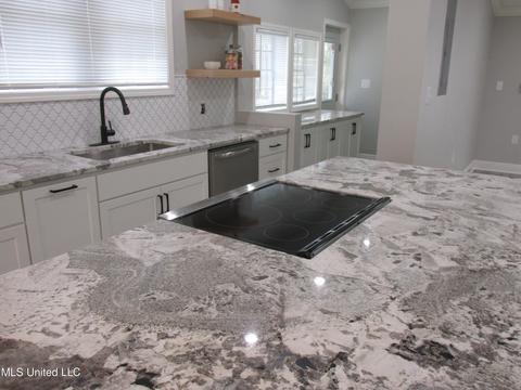 145 W Main St, Florence, MS 39073 photo 10
