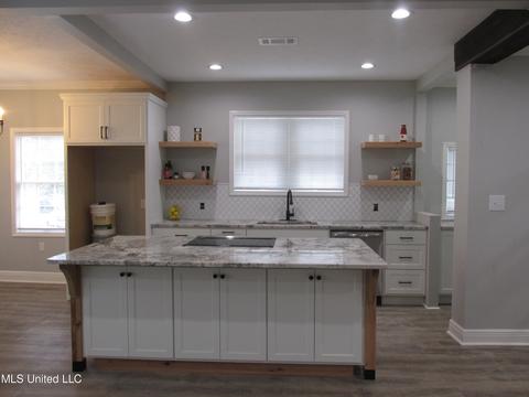 145 W Main St, Florence, MS 39073 photo 12