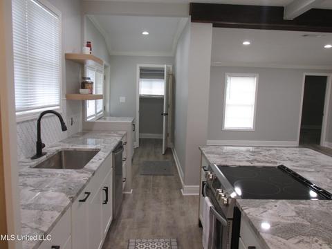 145 W Main St, Florence, MS 39073 photo 18