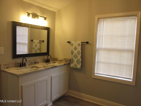 145 W Main St, Florence, MS 39073 photo 28