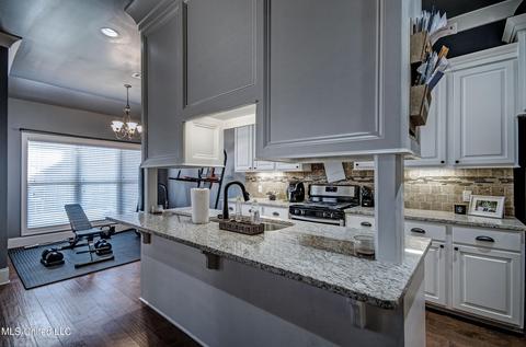 114 Bridgeton Circle Cir, Canton, MS 39046 photo 14
