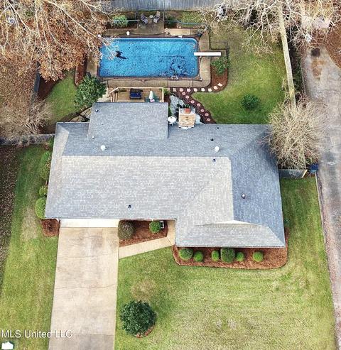 165 Summit Ridge Dr, Brandon, MS 39042 photo 2