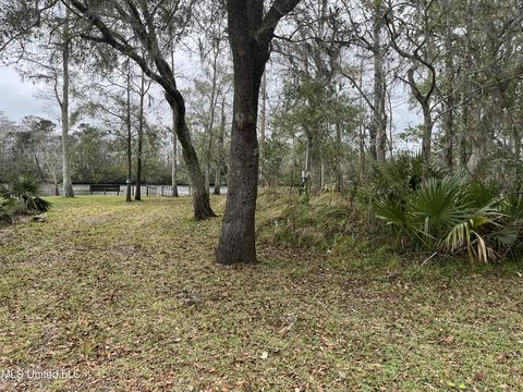 9413 Riverlodge Dr, Moss Point, MS 39562 photo 6