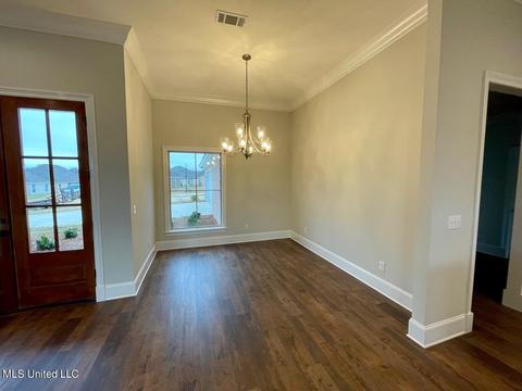 205 Ashbury Cv, Canton, MS 39046 photo 5
