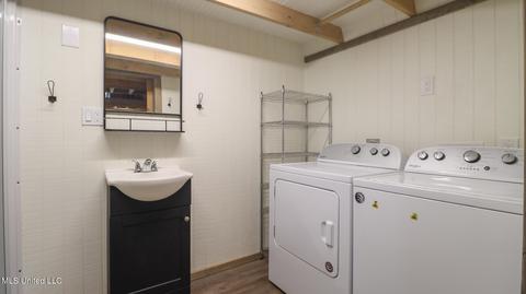 507 E Wire Rd, Perkinston, MS 39573 photo 9