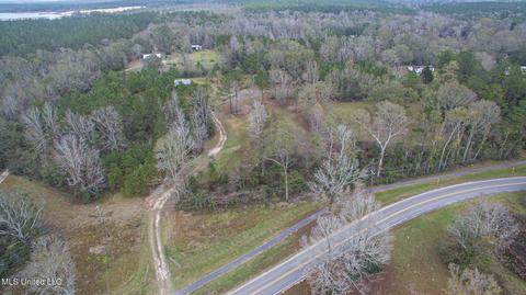 507 E Wire Rd, Perkinston, MS 39573 photo 3