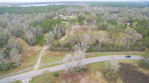 507 E Wire Rd, Perkinston, MS 39573 photo 2