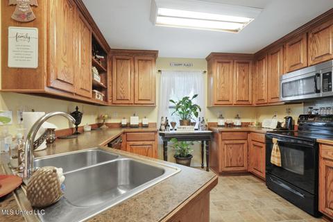 19565 E Riverline Dr, Saucier, MS 39574 photo 14