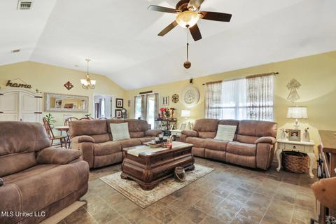 19565 E Riverline Dr, Saucier, MS 39574 photo 9