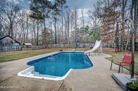 204 Southhampton Pl, Brandon, MS 39042 photo 1