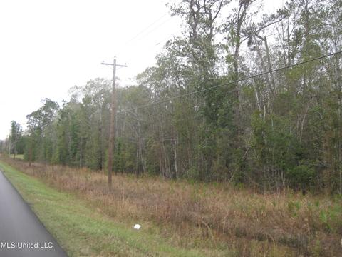 23 Saucier Lizana Rd, Saucier, MS 39574 photo 1
