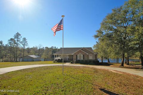 160 Timberidge Rd, Lucedale, MS 39452 photo 1