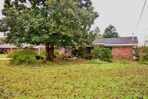 203 Saint Augustine Dr, Long Beach, MS 39560 photo 15
