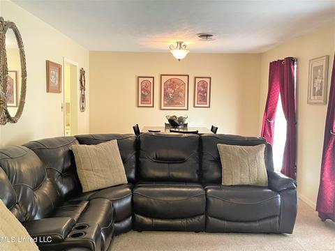 1840 Springridge Dr, Jackson, MS 39211 photo 5