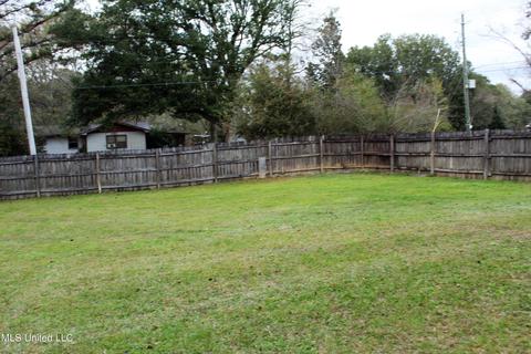 14613 Wolf Ridge Rd, Moss Point, MS 39562 photo 24
