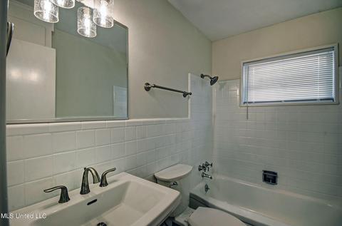 5543 Wayneland Dr, Jackson, MS 39211 photo 14