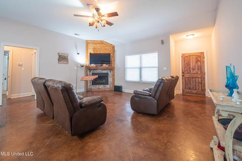 10067 Emerald Forest Dr, Hernando, MS 38632 photo 5