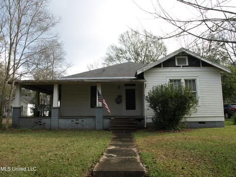 540 N Jackson St, Brookhaven, MS 39601