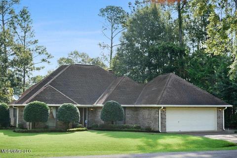 7922 Ewa Pl, Diamondhead, MS 39525 photo 2