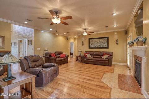 18512 Spring Briar Trl, Saucier, MS 39574 photo 7
