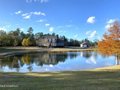 18512 Spring Briar Trl, Saucier, MS 39574 photo 3