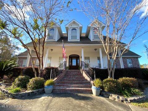 18512 Spring Briar Trl, Saucier, MS 39574 photo 1