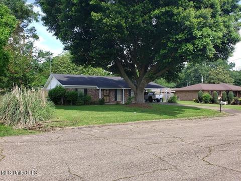 406 SE 8th Ave, Magee, MS 39111 photo 3