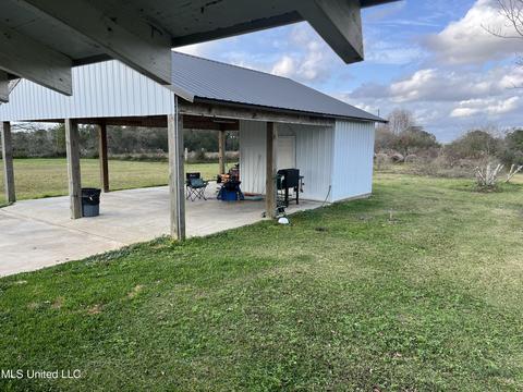 1229 Ernest Pipkins Rd, Lucedale, MS 39452 photo 6