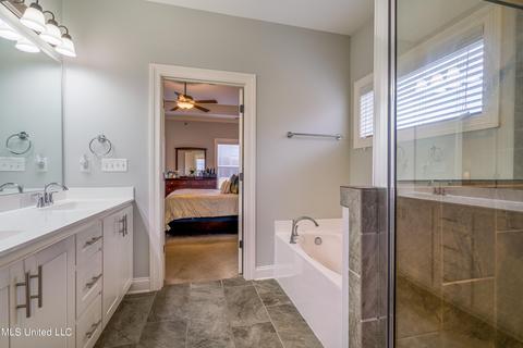 4231 E Vineyard Drive E Dr, Southaven, MS 38672 photo 27