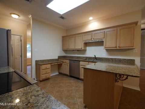 68207 E Diamondhead Dr, Diamondhead, MS 39525 photo 16