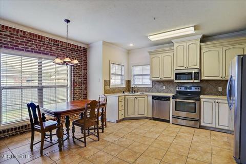 501 Pinebark Cv, Brandon, MS 39047 photo 10