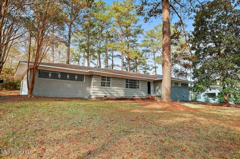 115 Highland Cir, Jackson, MS 39211 photo 3