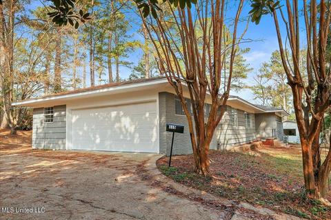 115 Highland Cir, Jackson, MS 39211 photo 4