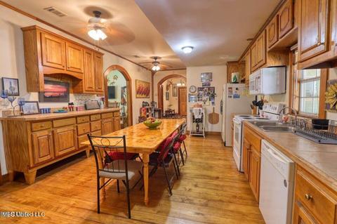 149 Tom Garner Rd, Mchenry, MS 39561 photo 7
