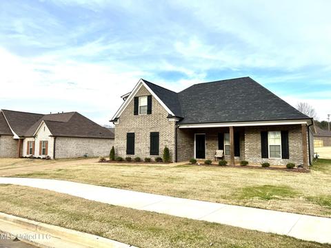 574 Wooten Cv, Nesbit, MS 38651 photo 2