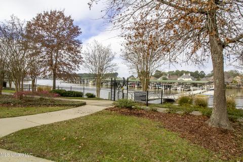 128 Bridgepointe Blvd, Brandon, MS 39047 photo 35