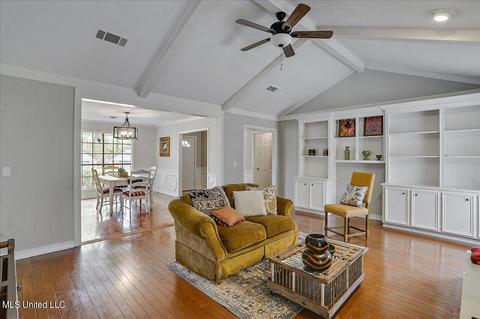 129 Summit Ridge Dr, Brandon, MS 39042 photo 4