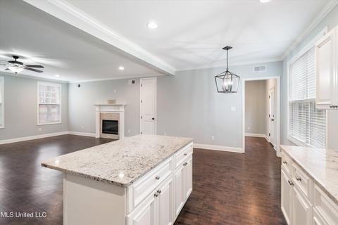 4704 Alexander Rd, Olive Branch, MS 38654 photo 8