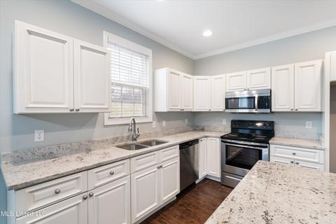 4704 Alexander Rd, Olive Branch, MS 38654 photo 7