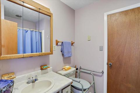 132 Duran Ville St, Jackson, MS 39212 photo 30