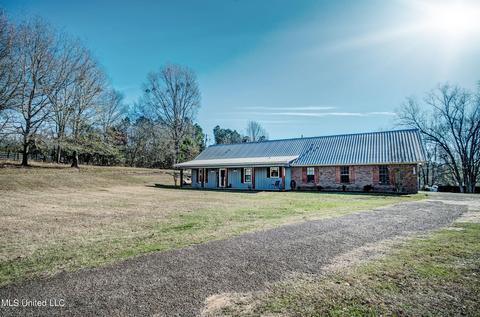 1429 Kennebrew Rd, Jackson, MS 39209 photo 1
