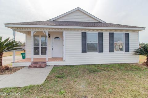 19633 Brighton Dr, Saucier, MS 39574 photo 1