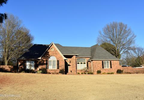 8536 Windersgate Dr, Olive Branch, MS 38654 photo 1