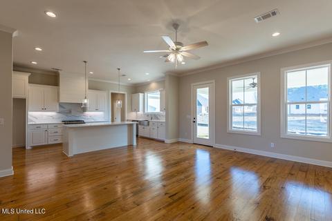 404 Pilot Cir, Brandon, MS 39047 photo 11