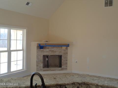 4857 Bakers Trl E, Nesbit, MS 38651 photo 2