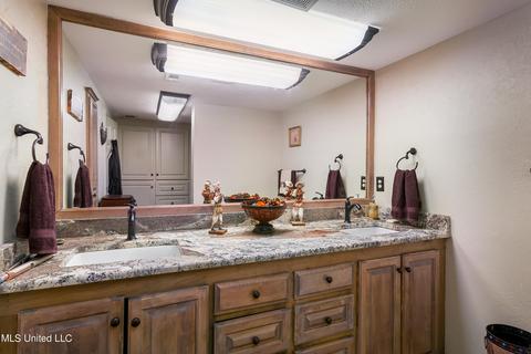 1405 Roxbury Pl, Jackson, MS 39211 photo 27
