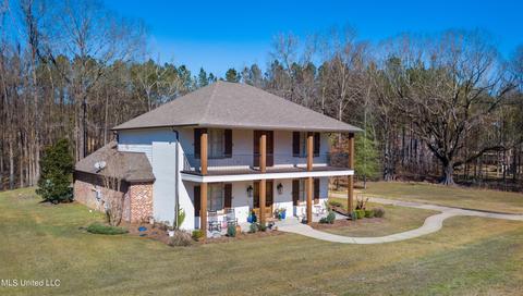 161 View Pointe Dr, Clinton, MS 39056 photo 1