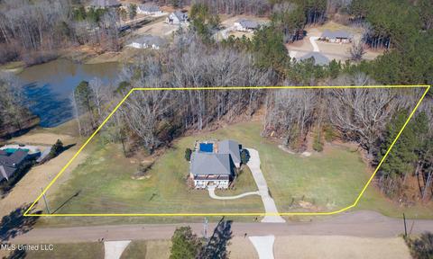 161 View Pointe Dr, Clinton, MS 39056 photo 4